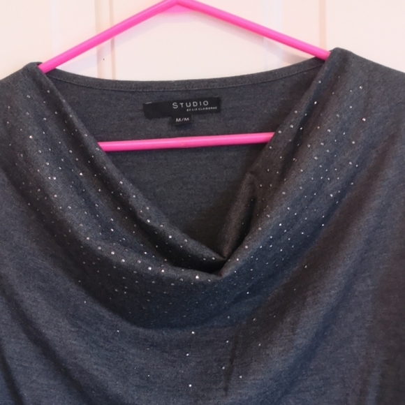 Top - Picture 2 of 2